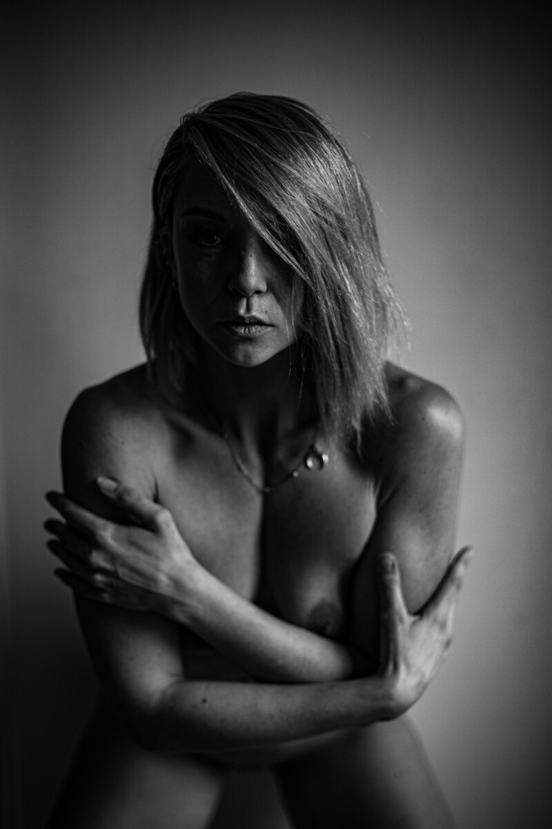 https://blueberrycorner.com/wp-content/uploads/2024/03/photographe-boudoir-femme-intime-erotique-lyon-143-sur-168-800x1200.jpg